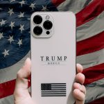 Trump lanza su propio servicio de telefonía móvil y el primer smartphone con su marca